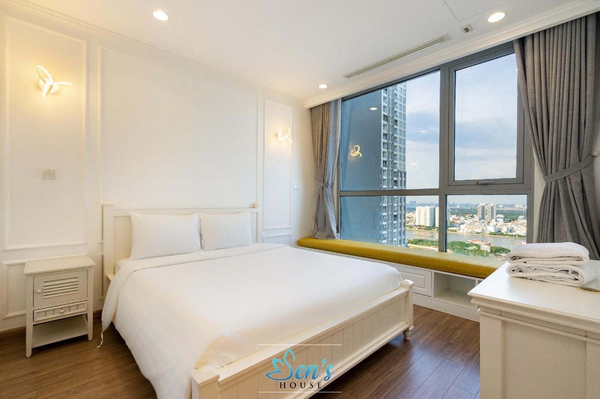 Free Airport Pick-Up - Luxury 3Br L3 High Floor With River View L3-30 โฮจิมินห์ซิตี้ ภายนอก รูปภาพ